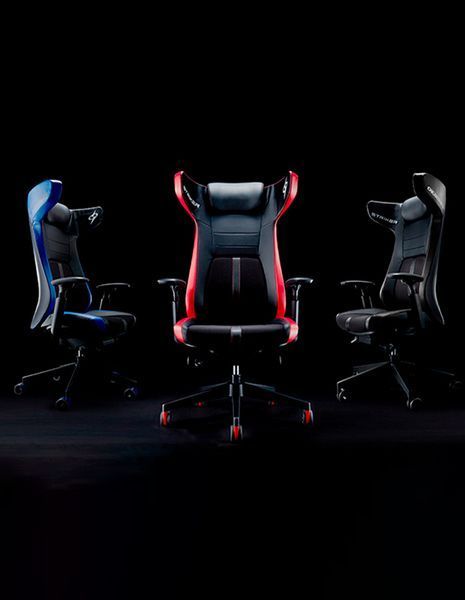 Геймерське крісло OKAMURA STRIKER BLACK 03327 фото